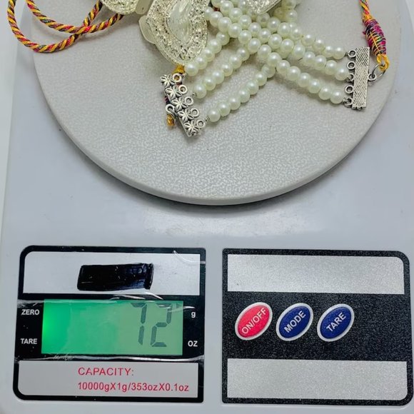 Pearls Jewelry Set, Pearls Beaded Chain Necklace With Metal Motifs And Earrings - Picture 8 of 10